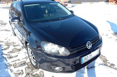 Универсал Volkswagen Golf 2010 в Иршаве