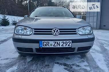 Универсал Volkswagen Golf 2004 в Львове