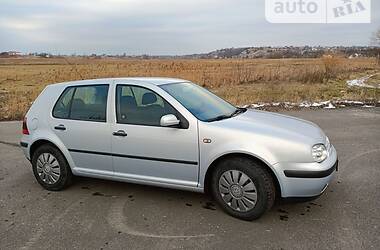 Хэтчбек Volkswagen Golf 2000 в Киеве