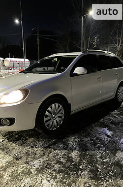 Универсал Volkswagen Golf 2011 в Днепре