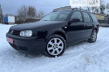 Универсал Volkswagen Golf 2004 в Лубнах