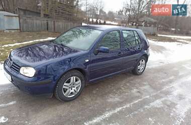 Хэтчбек Volkswagen Golf 2001 в Тульчине