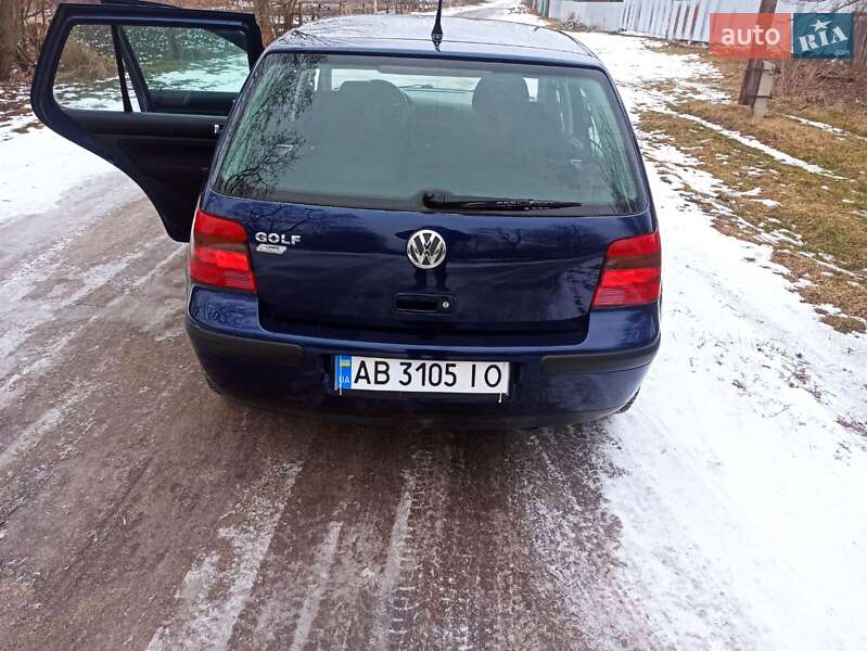 Хетчбек Volkswagen Golf 2001 в Тульчині