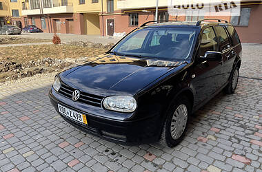 Універсал Volkswagen Golf 2003 в Богородчанах