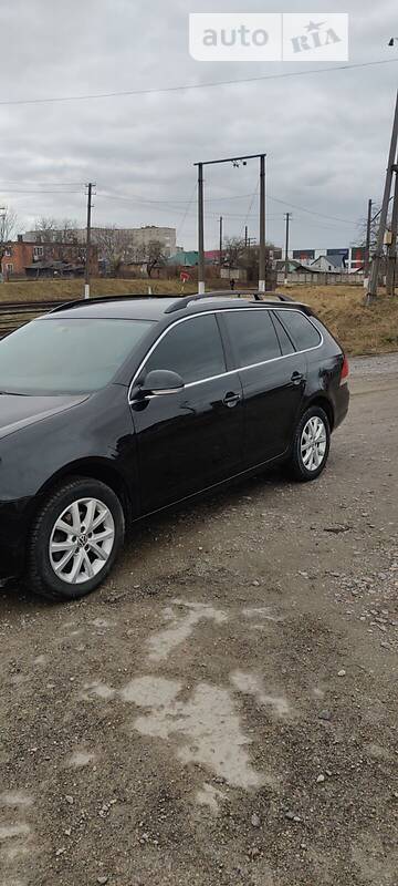 Універсал Volkswagen Golf 2010 в Кременці