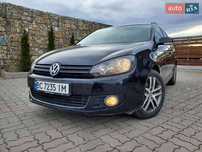 Универсал Volkswagen Golf 2012 в Стрые
