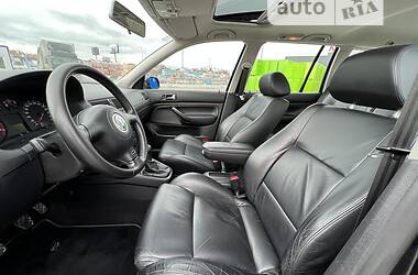 Универсал Volkswagen Golf 2001 в 
