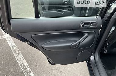 Универсал Volkswagen Golf 2001 в 