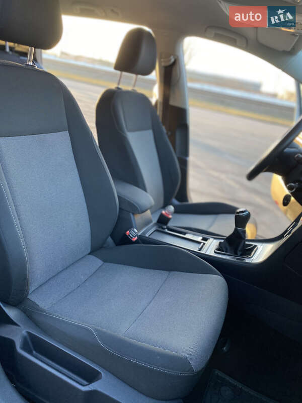 Универсал Volkswagen Golf 2014 в Измаиле