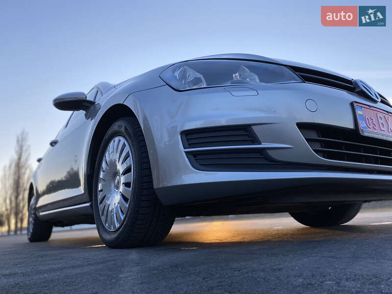Универсал Volkswagen Golf 2014 в Измаиле