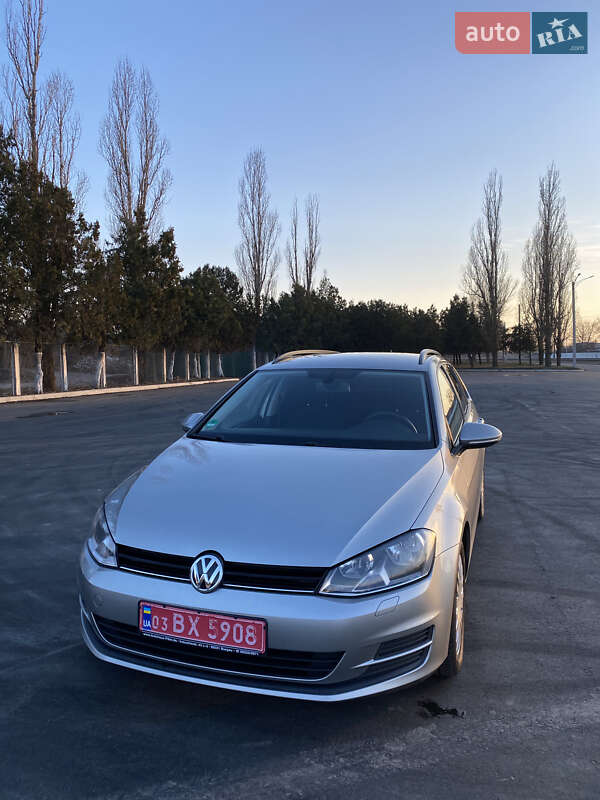 Универсал Volkswagen Golf 2014 в Измаиле