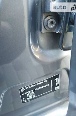 Хэтчбек Volkswagen Golf 2008 в 