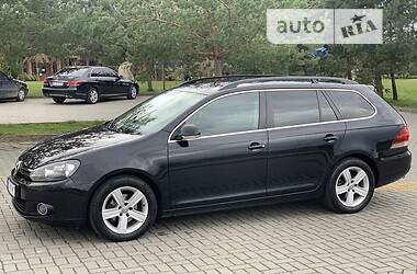 Универсал Volkswagen Golf 2011 в 