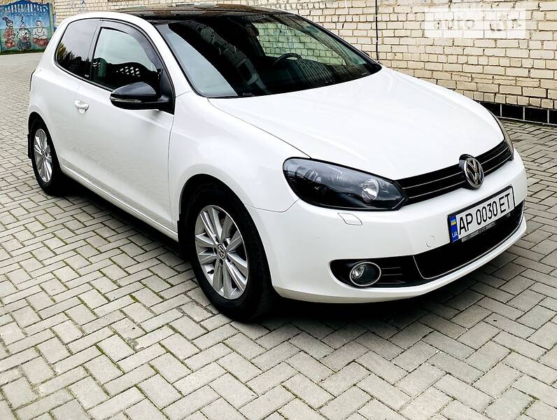 Хетчбек Volkswagen Golf 2012 в Мелітополі