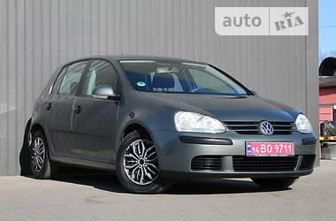 Хэтчбек Volkswagen Golf 2005 в Дрогобыче