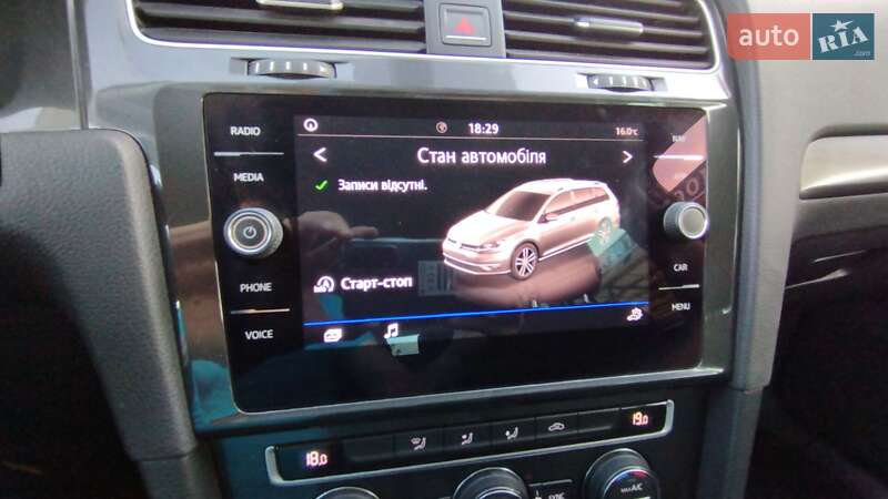 Універсал Volkswagen Golf 2017 в Хусті