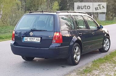 Універсал Volkswagen Golf 2001 в 