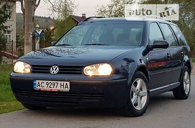 Універсал Volkswagen Golf 2001 в 