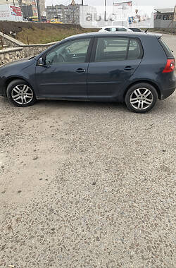 Хэтчбек Volkswagen Golf 2007 в Тернополе