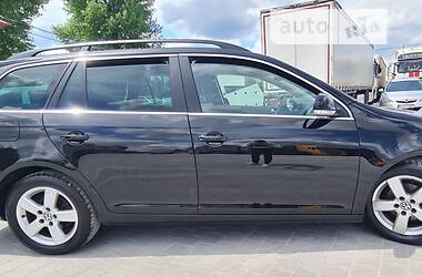 Универсал Volkswagen Golf 2010 в Тернополе