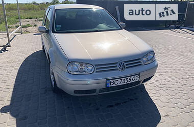 Купе Volkswagen Golf 2000 в Червонограде