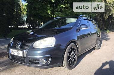 Універсал Volkswagen Golf 2008 в Житомирі