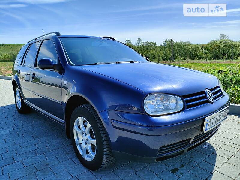 Універсал Volkswagen Golf 2001 в Івано-Франківську