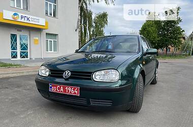 Хетчбек Volkswagen Golf 1998 в Чернігові