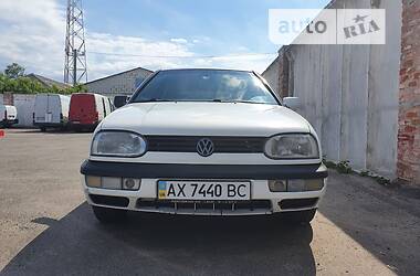 Хэтчбек Volkswagen Golf 1994 в Лубнах