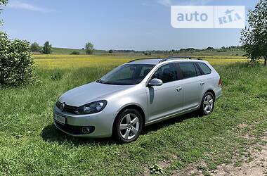 Универсал Volkswagen Golf 2012 в Полтаве