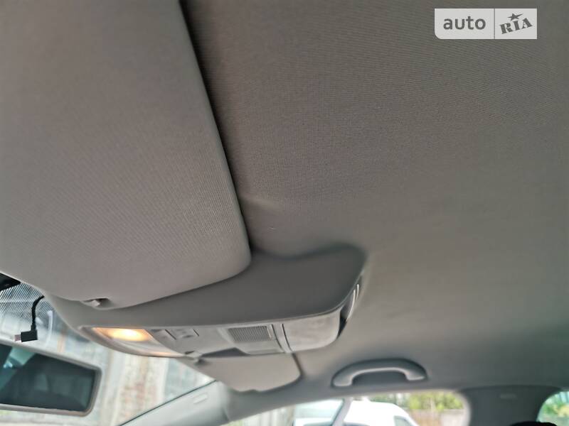 Хэтчбек Volkswagen Golf 2009 в Луцке фото 32 Хэтчбек Volkswagen Golf 2009 в Луцке