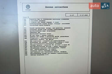 Хэтчбек Volkswagen Golf 2011 в 