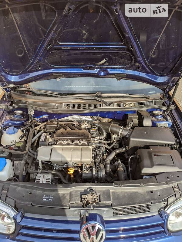 Универсал Volkswagen Golf 2003 в Днепре
