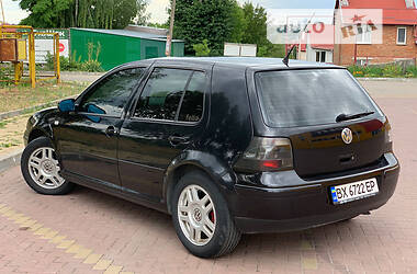 Хетчбек Volkswagen Golf 2002 в Хмельницькому