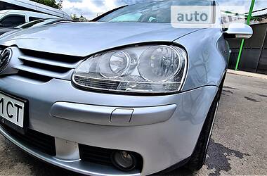 Хэтчбек Volkswagen Golf 2006 в Сумах