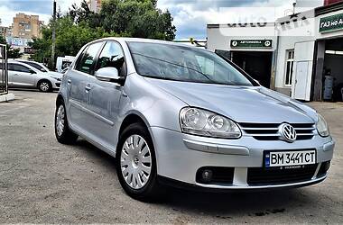 Хэтчбек Volkswagen Golf 2006 в Сумах