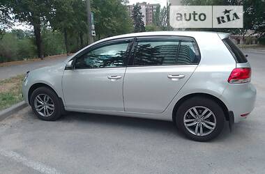 Хэтчбек Volkswagen Golf 2012 в Запорожье