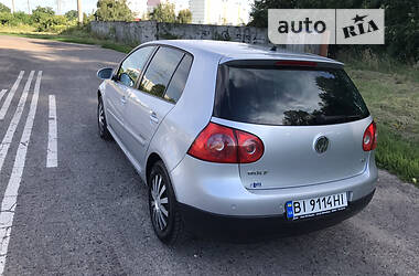 Хэтчбек Volkswagen Golf 2008 в Полтаве