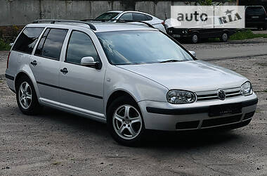 Универсал Volkswagen Golf 2000 в 