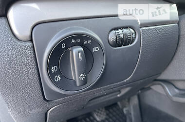 Хэтчбек Volkswagen Golf 2009 в 