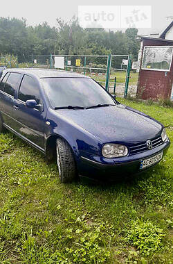 Хэтчбек Volkswagen Golf 1999 в Сколе