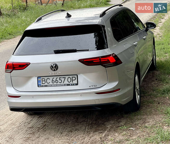 Універсал Volkswagen Golf 2021 в Львові