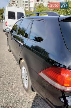 Универсал Volkswagen Golf 2011 в 