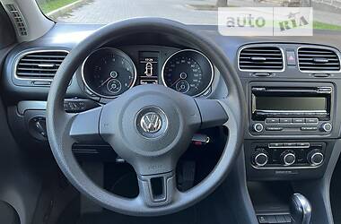 Хэтчбек Volkswagen Golf 2013 в Запорожье