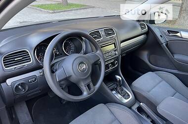 Хэтчбек Volkswagen Golf 2013 в Запорожье