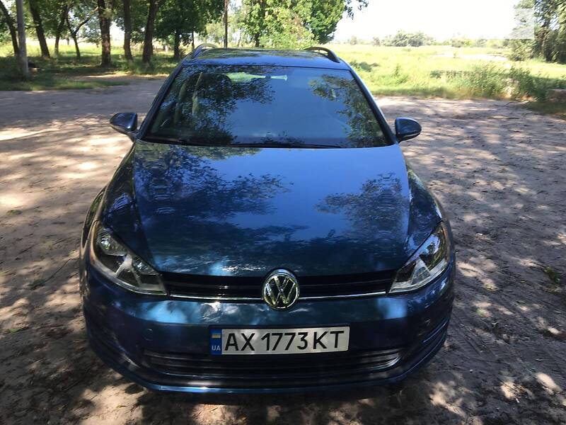 Универсал Volkswagen Golf 2016 в Змиеве