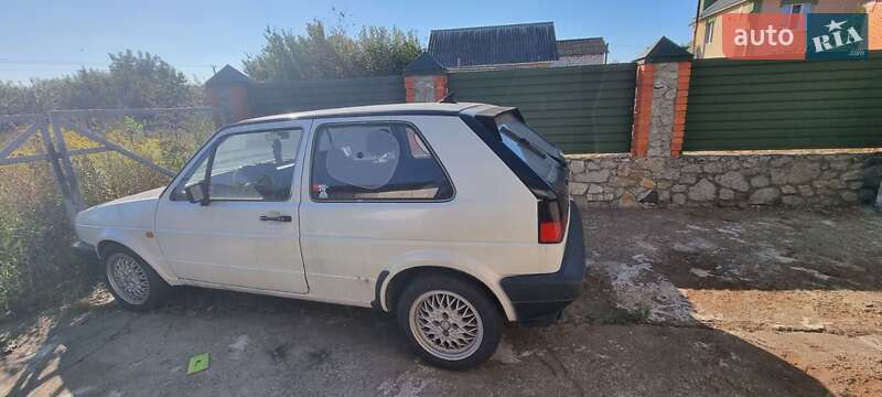 Хэтчбек Volkswagen Golf 1986 в Киеве