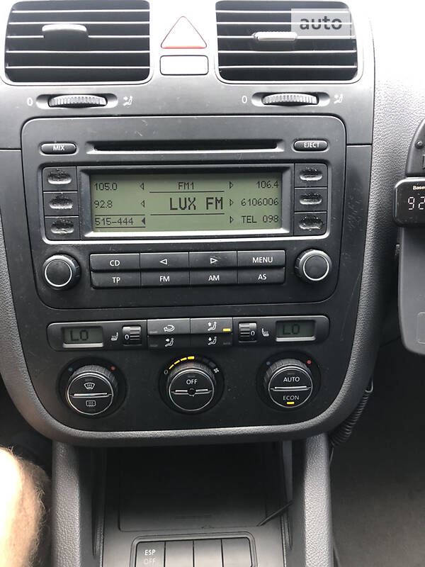 Хэтчбек Volkswagen Golf 2004 в Коломые