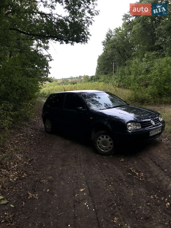 Хетчбек Volkswagen Golf 1998 в Мерефа