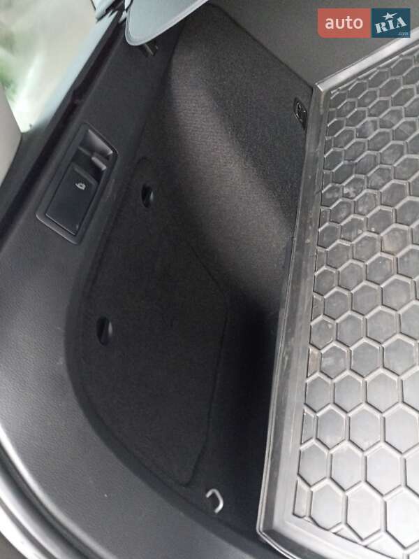 Универсал Volkswagen Golf 2016 в Знаменке